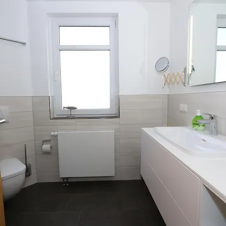 Haus Ruegenscher Bodden Whg 06 Mit Meerblick * Goehren (Ruegen)