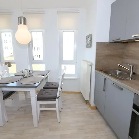 Apartment Haus Ruegenscher Bodden Whg 06 Mit Meerblick