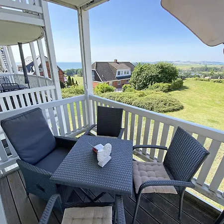 Haus Ruegenscher Bodden Whg 06 Mit Meerblick 아파트 *