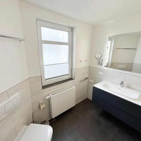 Haus Ruegenscher Bodden Whg 06 Mit Meerblick 아파트 괴렌