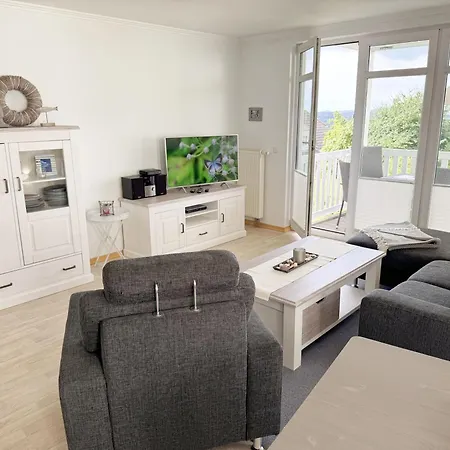 아파트 Haus Ruegenscher Bodden Whg 06 Mit Meerblick 괴렌