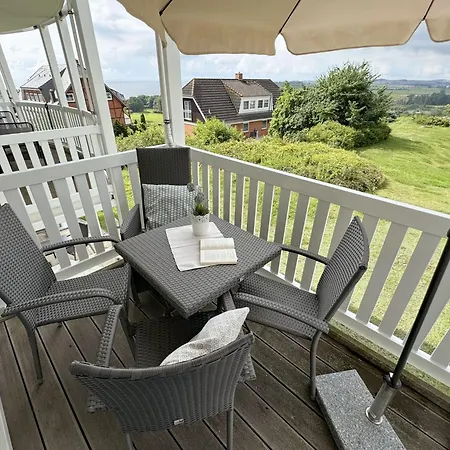 شقة Haus Ruegenscher Bodden Whg 06 Mit Meerblick غورين